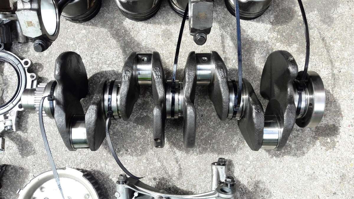 Volkswagen Golf, CFF, variklio detalės