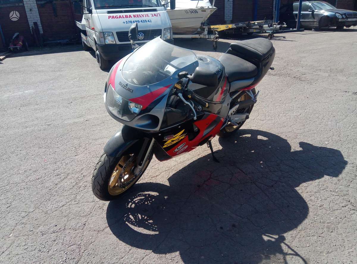 Suzuki GSX-R, спортбайки / superbikes