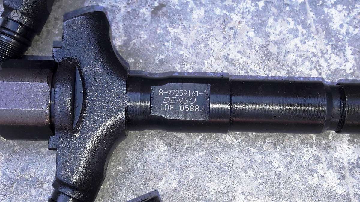 Saab 9-5, 8-97239161-7 DENSO, dzinēja detaļas