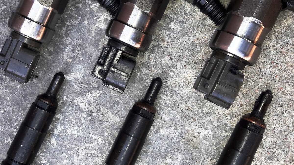 Saab 9-5, 8-97239161-7 DENSO, dzinēja detaļas