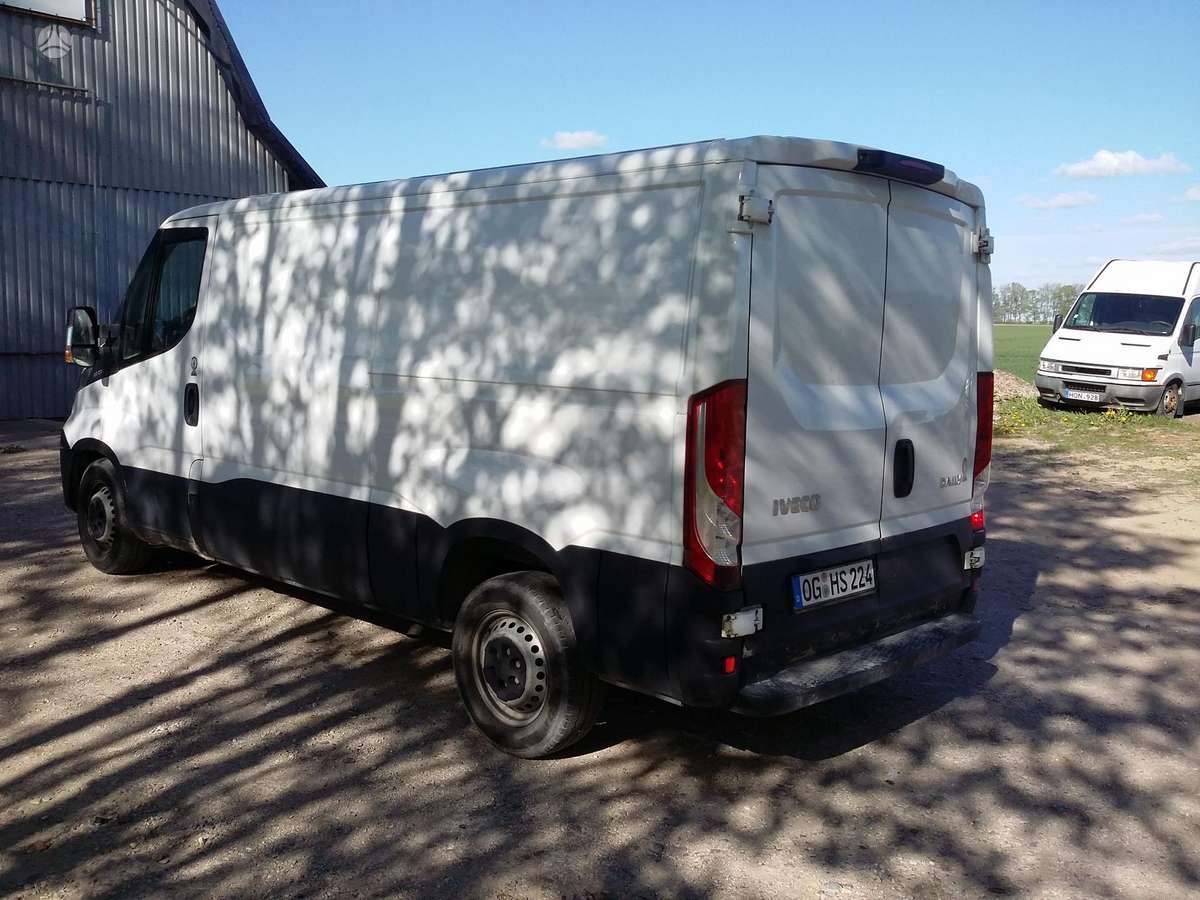 Iveco DAILY, krovininiai mikroautobusai
