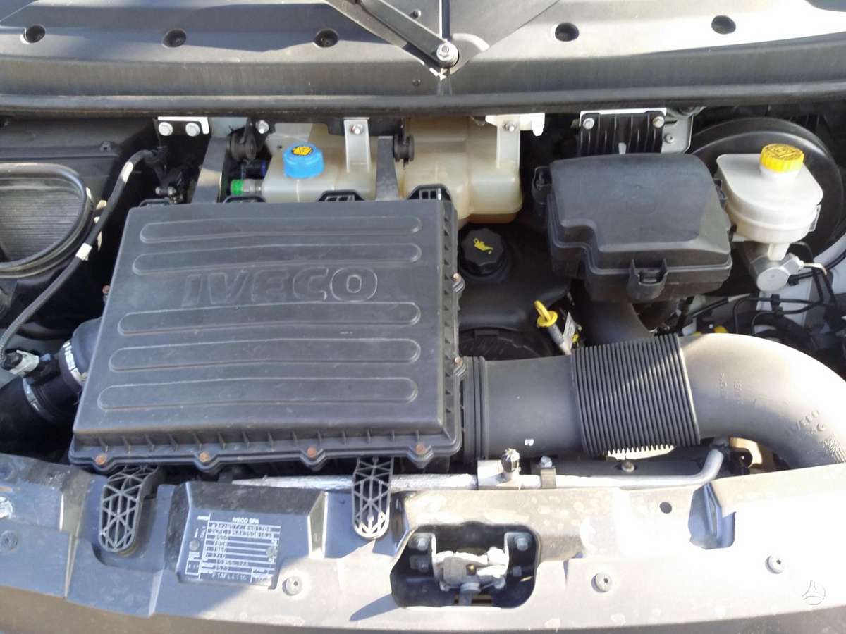 Iveco DAILY, krovininiai mikroautobusai