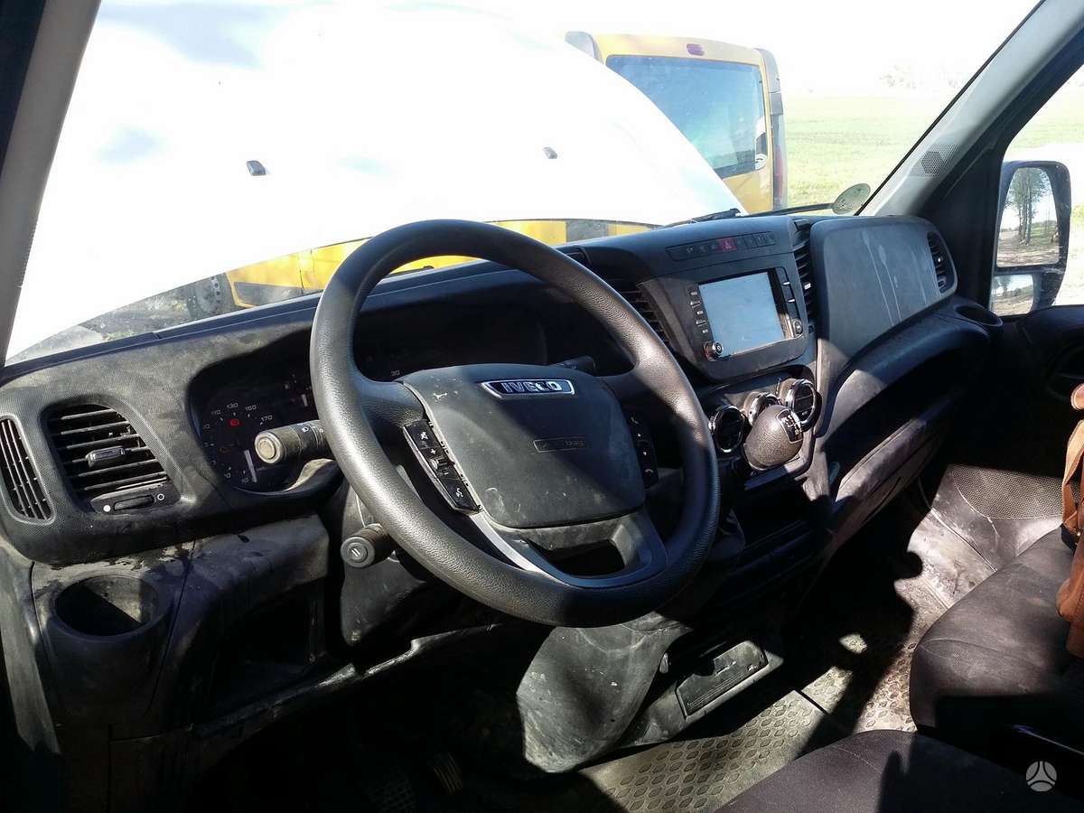 Iveco DAILY, krovininiai mikroautobusai