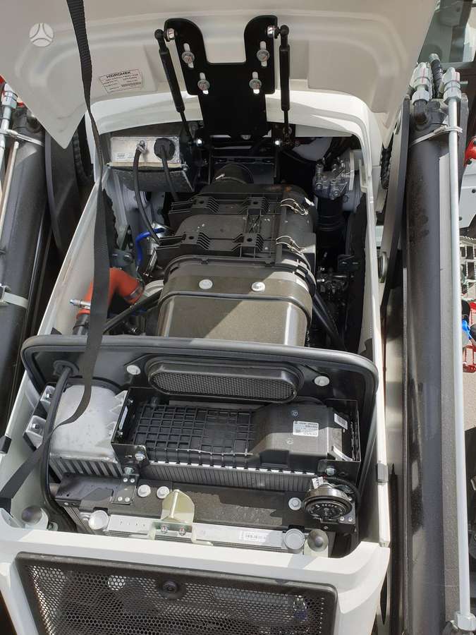 Hidromek HMK 102S, excavator loader