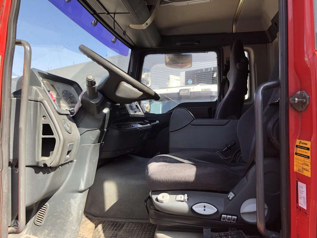 Iveco Eurotech 44E400, cab-chassis trucks