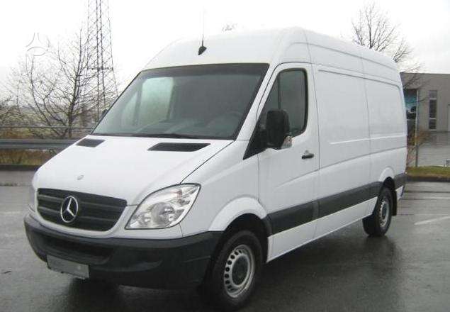 Mercedes-Benz Sprinter, cargo vans