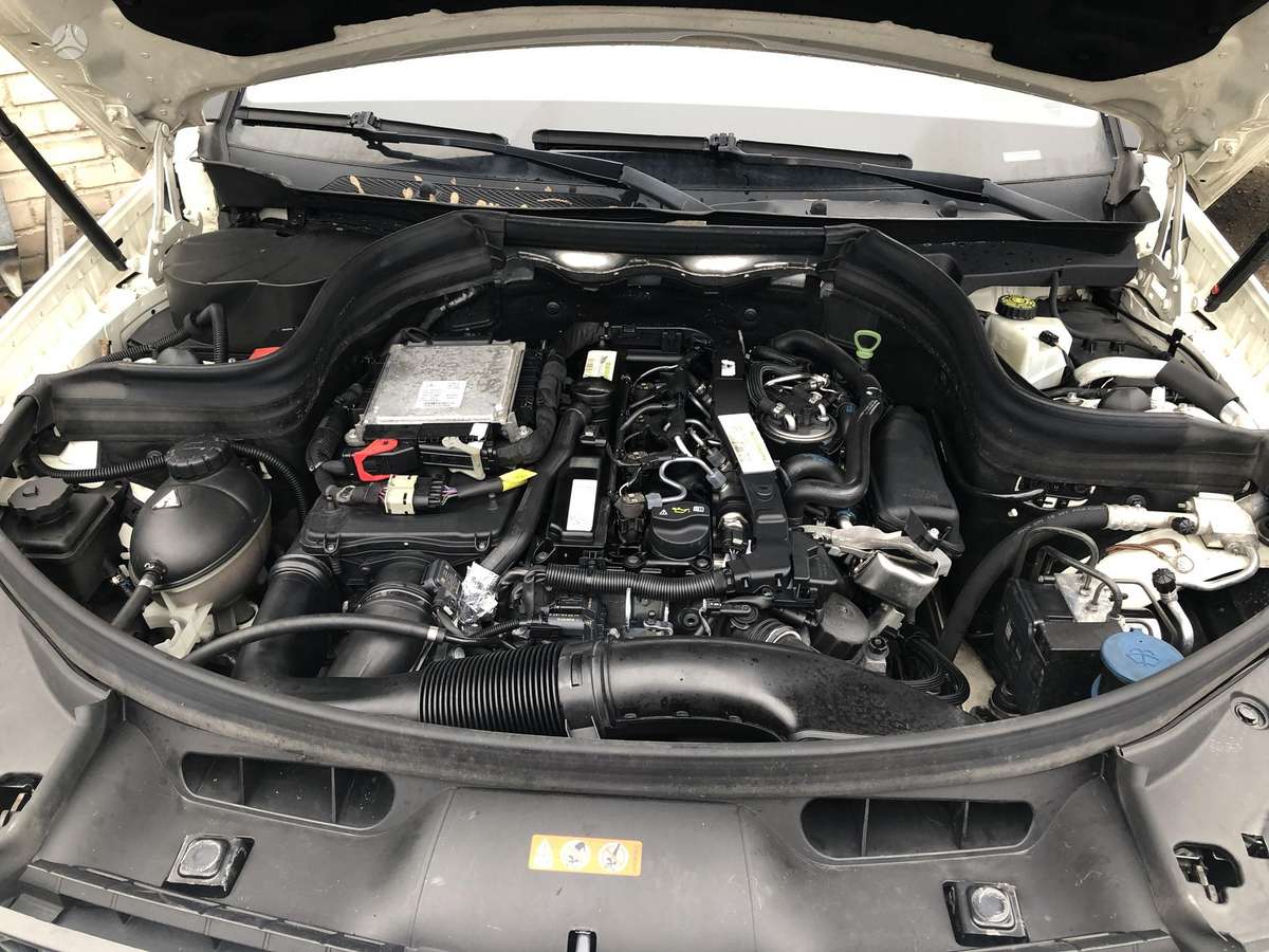 Mercedes-Benz GLK220 детали шасси