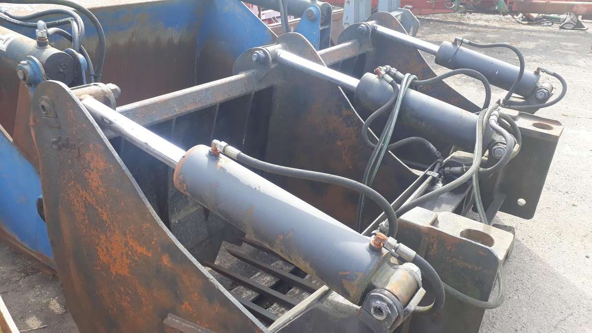 New Holland JCB, other