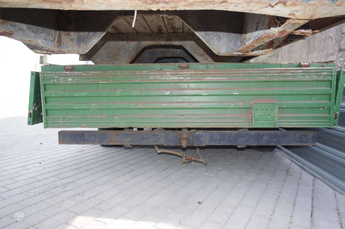 Volkswagen LT, preču
