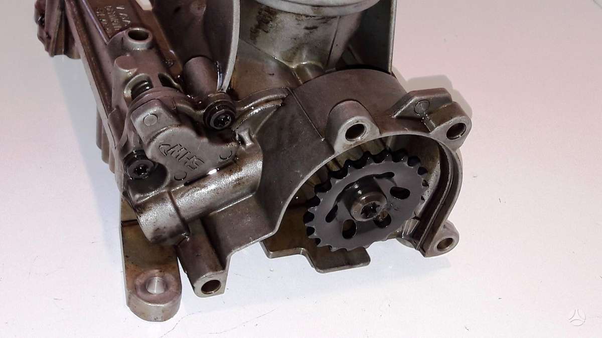 Peugeot 207, N12 7576012, variklio detalės