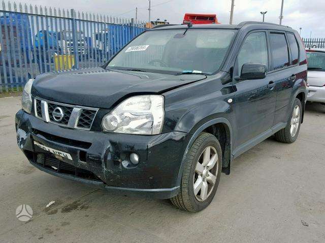 Nissan X-Trail for parts
