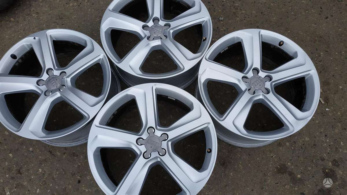 Audi, vieglmetāla, R20