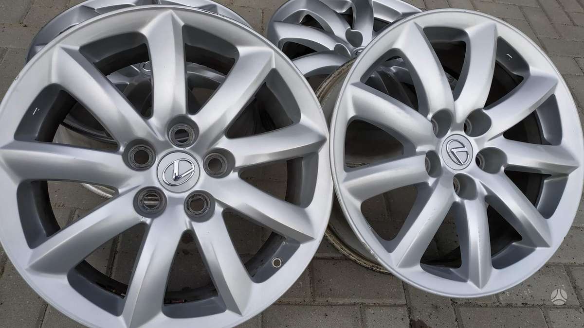 Lexus, vieglmetāla, R18