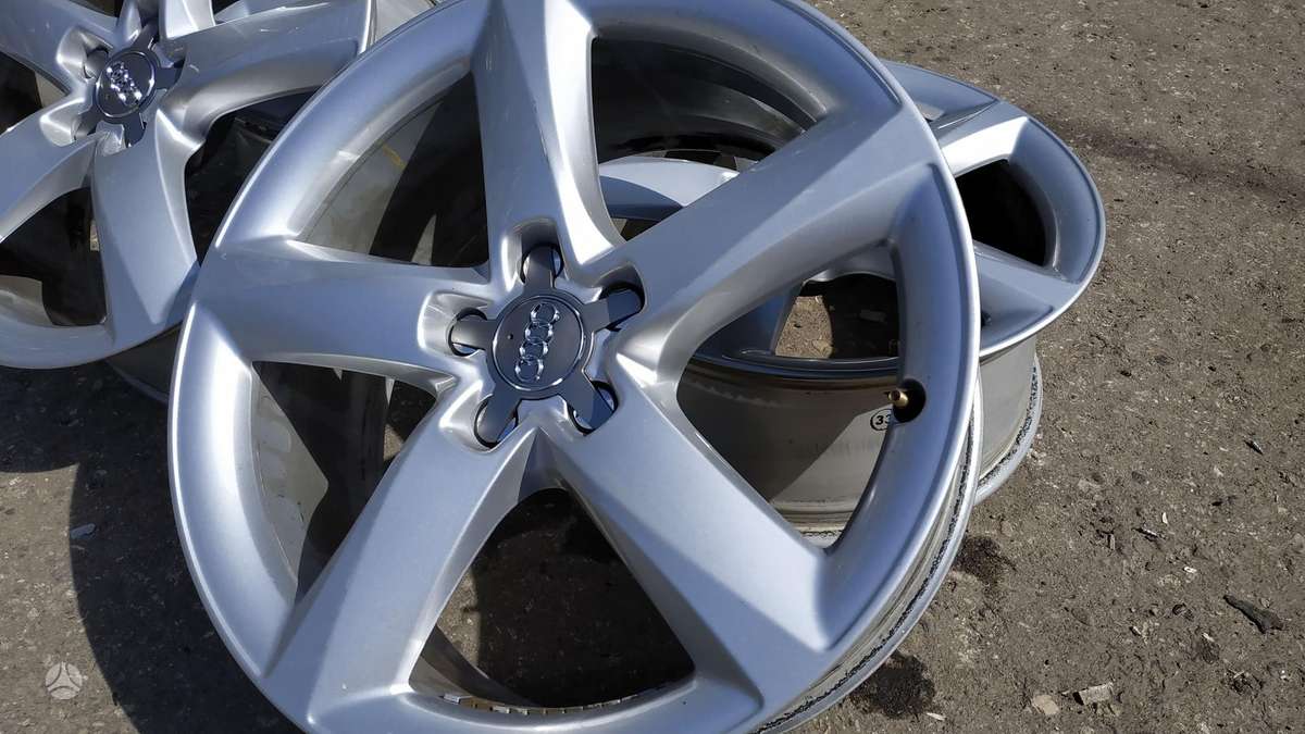 Audi, vieglmetāla, R19