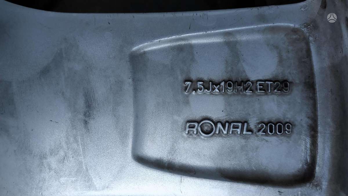 Audi, vieglmetāla, R19