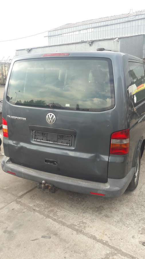 Volkswagen Transporter T5, passenger vans