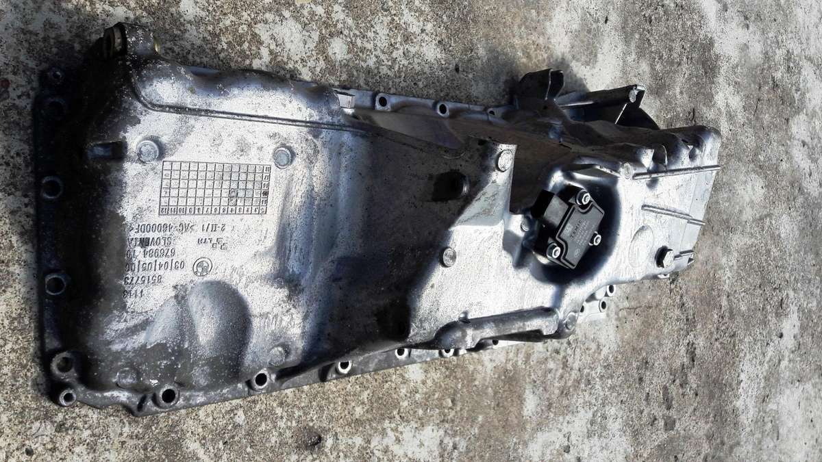 BMW X5, 8515773 N57D30, engine parts