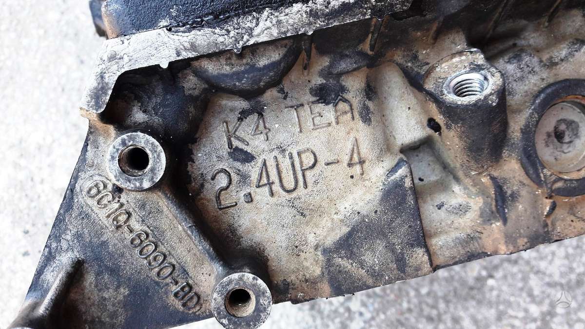 Ford Transit, JXFA 6c1q-6090-bd, variklio detalės