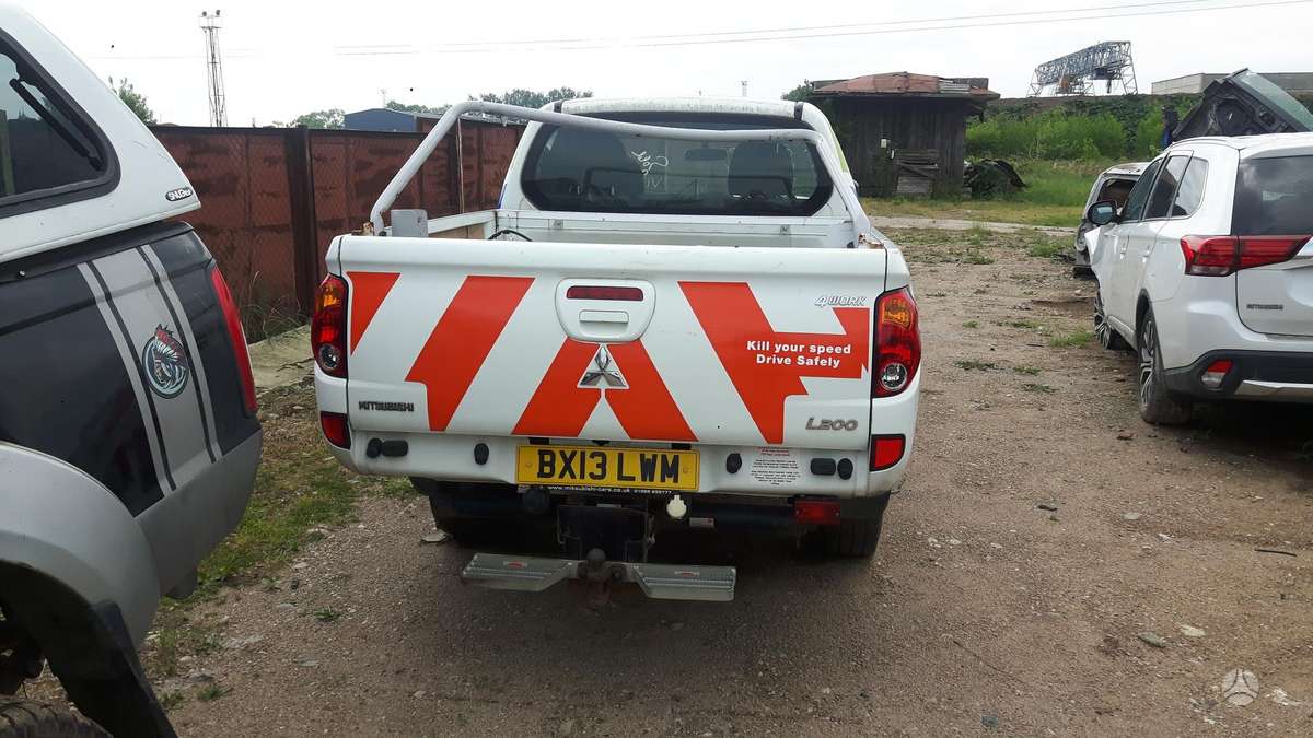Mitsubishi L200