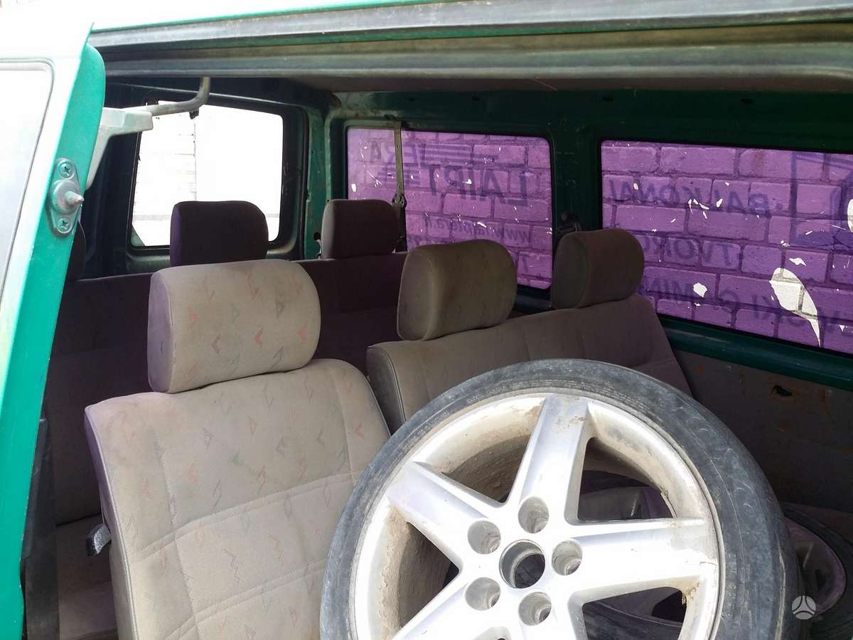 Volkswagen Transporter, passenger vans