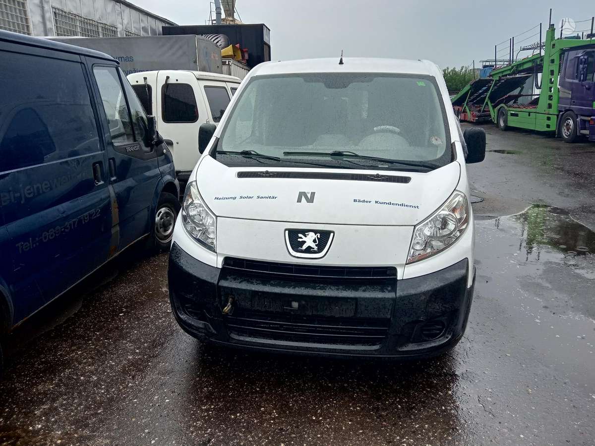 Peugeot Expert, preču