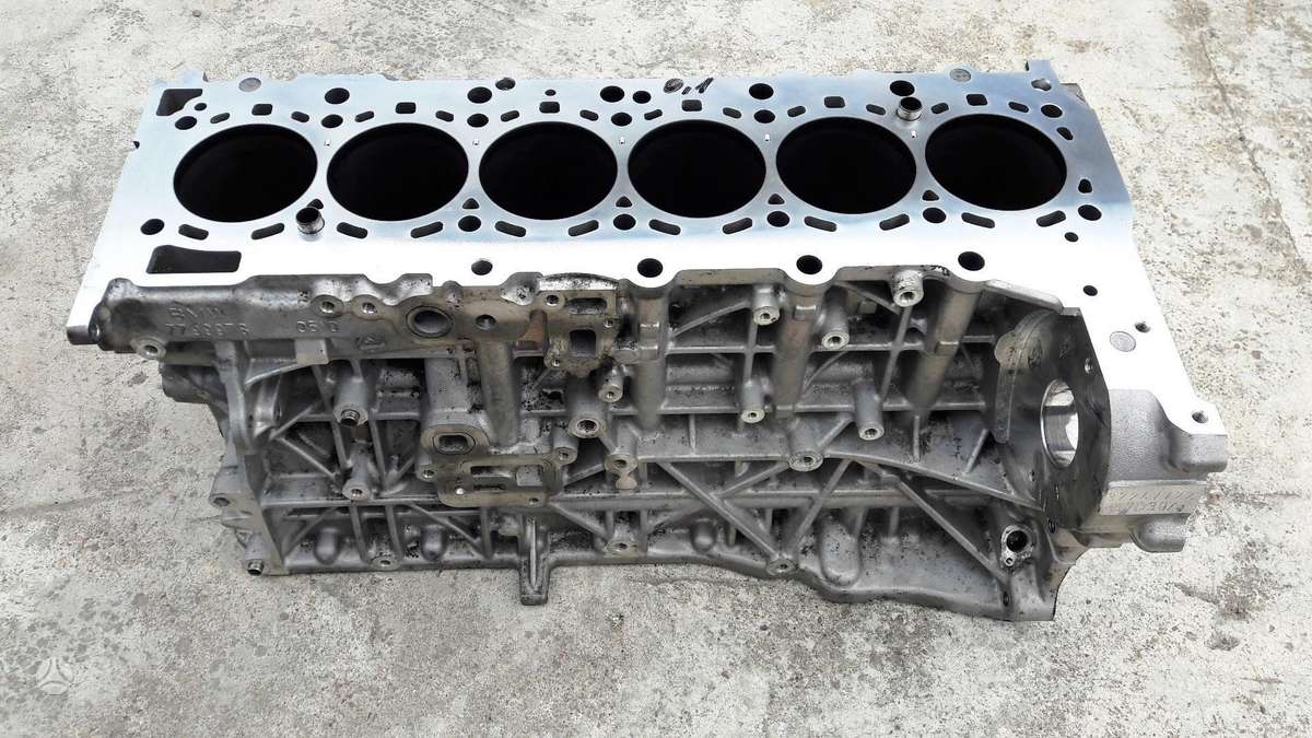 BMW X5, N57D30A, variklio detalės