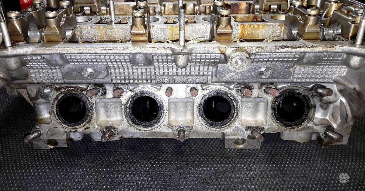 Audi A4, BFB, variklio detalės