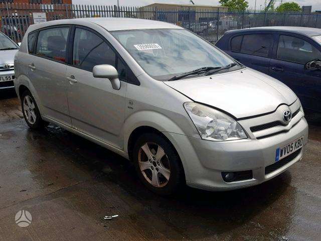 Toyota Corolla Verso rezerves daļās