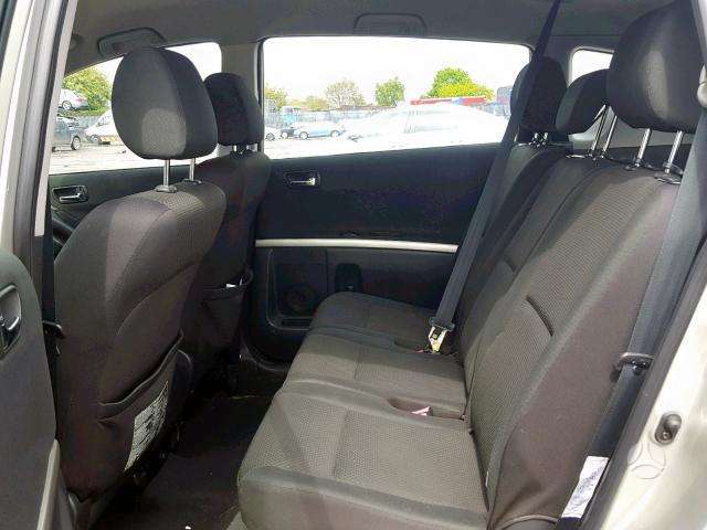 Toyota Corolla Verso по частям