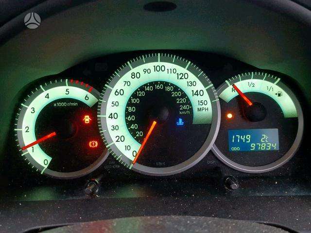 Toyota Corolla Verso по частям