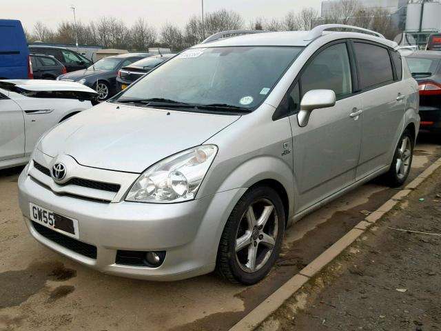 Toyota Corolla Verso по частям