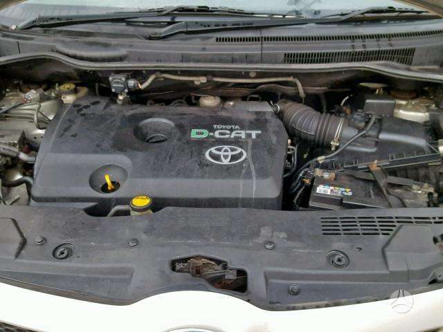 Toyota Corolla Verso for parts