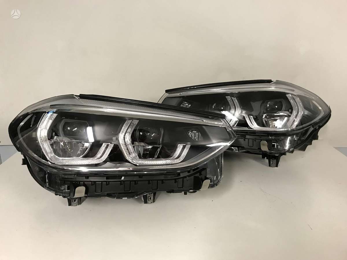 BMW X3 lights