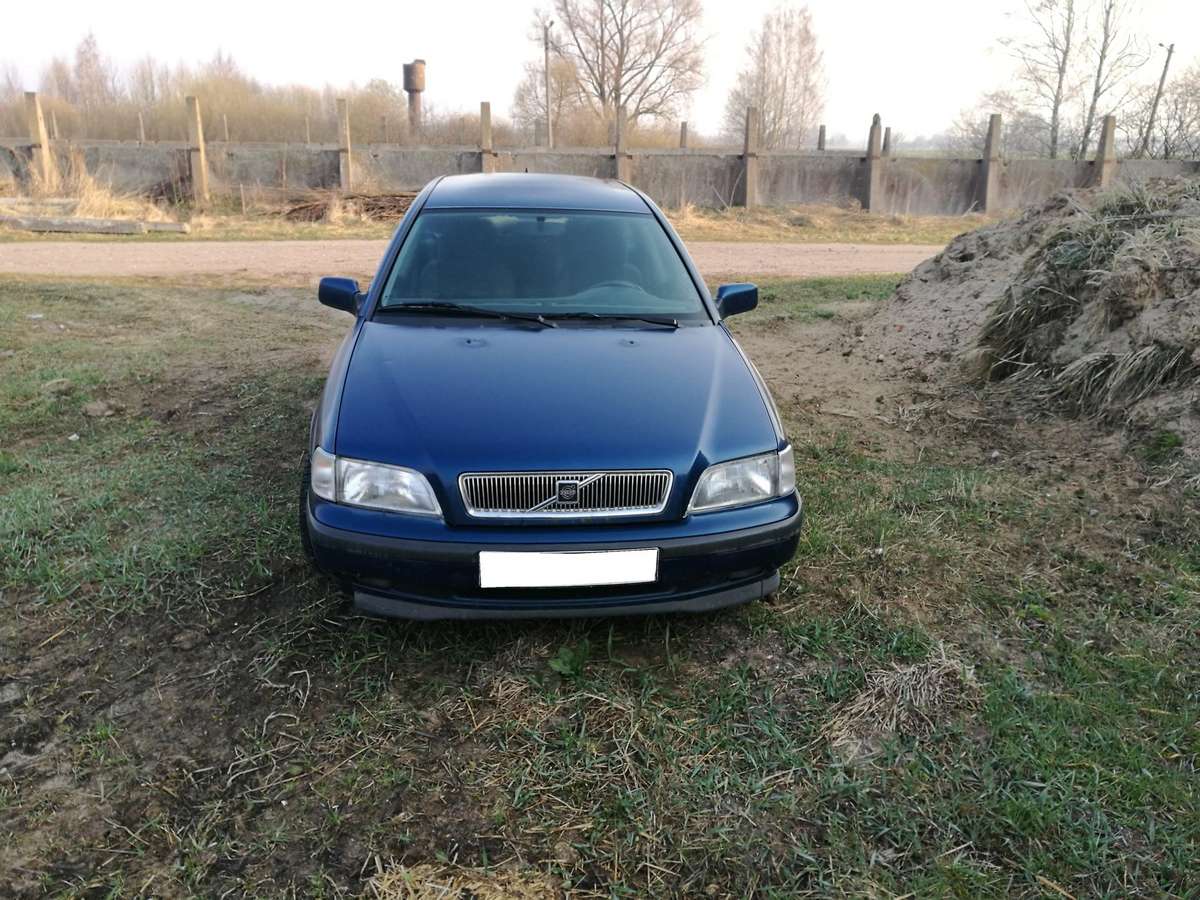 Volvo V40
