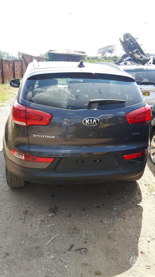 Kia Sportage dalimis