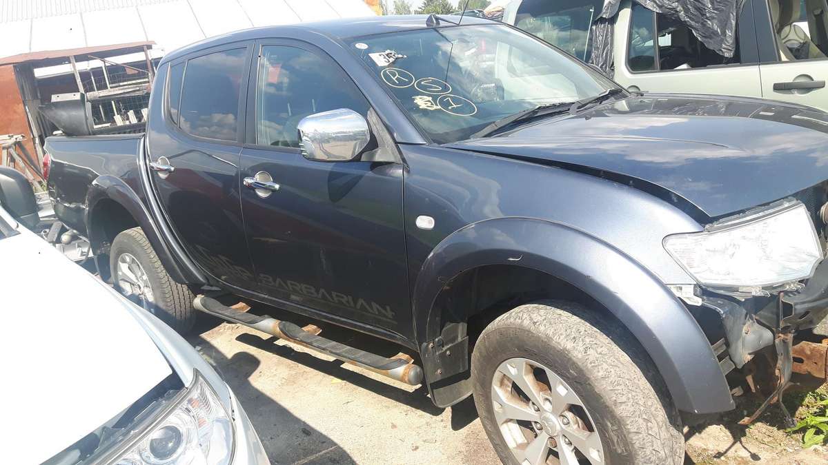 Mitsubishi L200