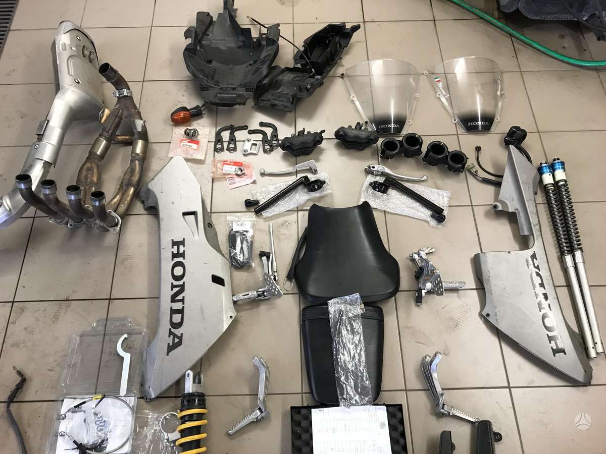 Honda CBR, supermoto