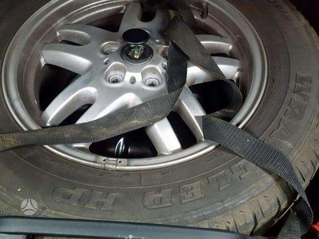 Land Rover Range Rover dalimis