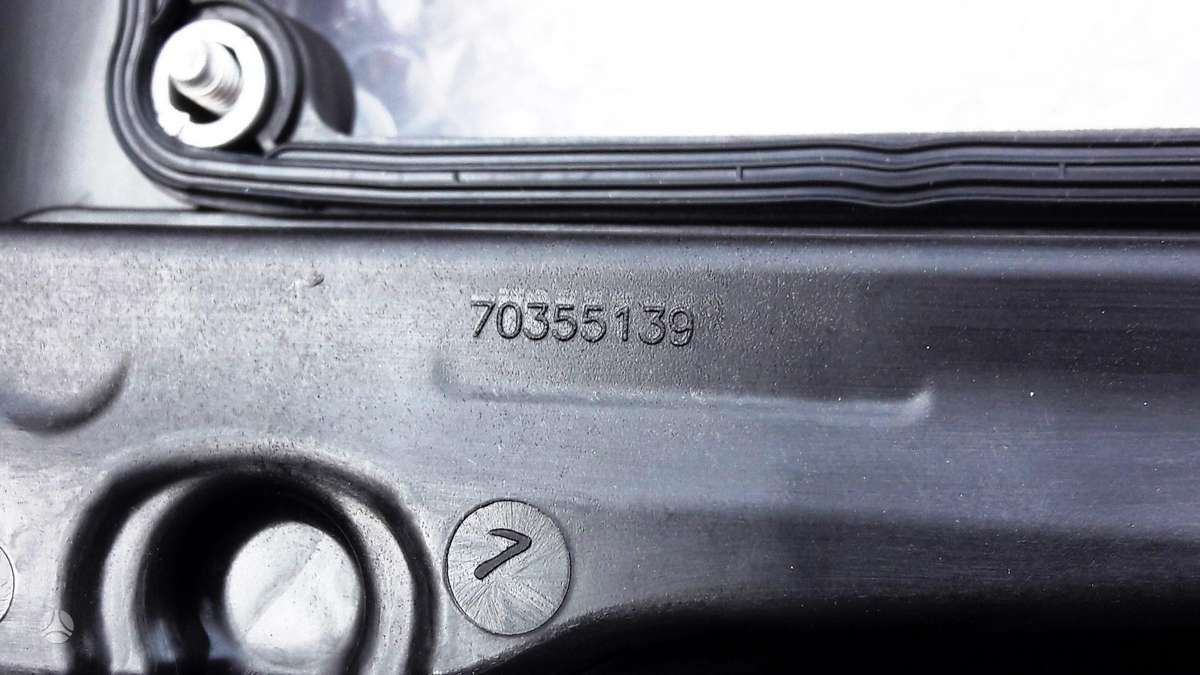 BMW 5 serija, N55B30 7570292, variklio detalės