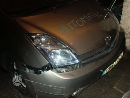 Toyota Prius dalimis