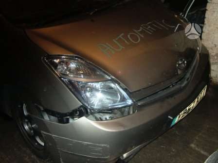 Toyota Prius rezerves daļās