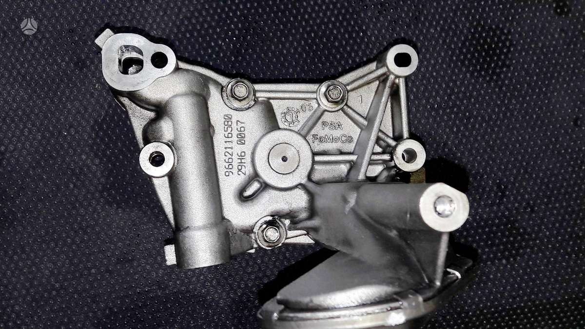 Ford Mondeo variklio detalės