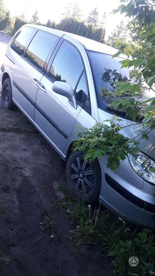 Peugeot 807