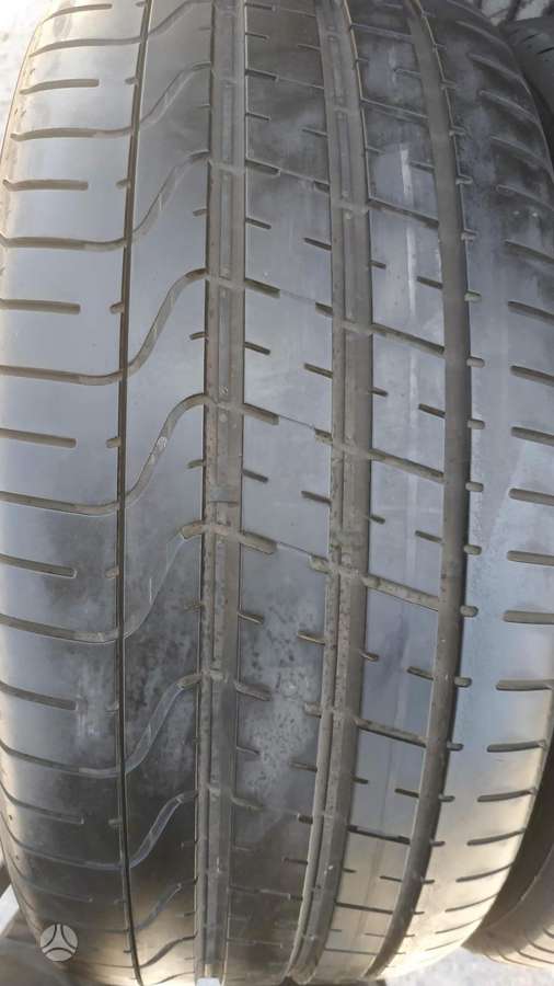 Pirelli, vasaras 255/40 R21