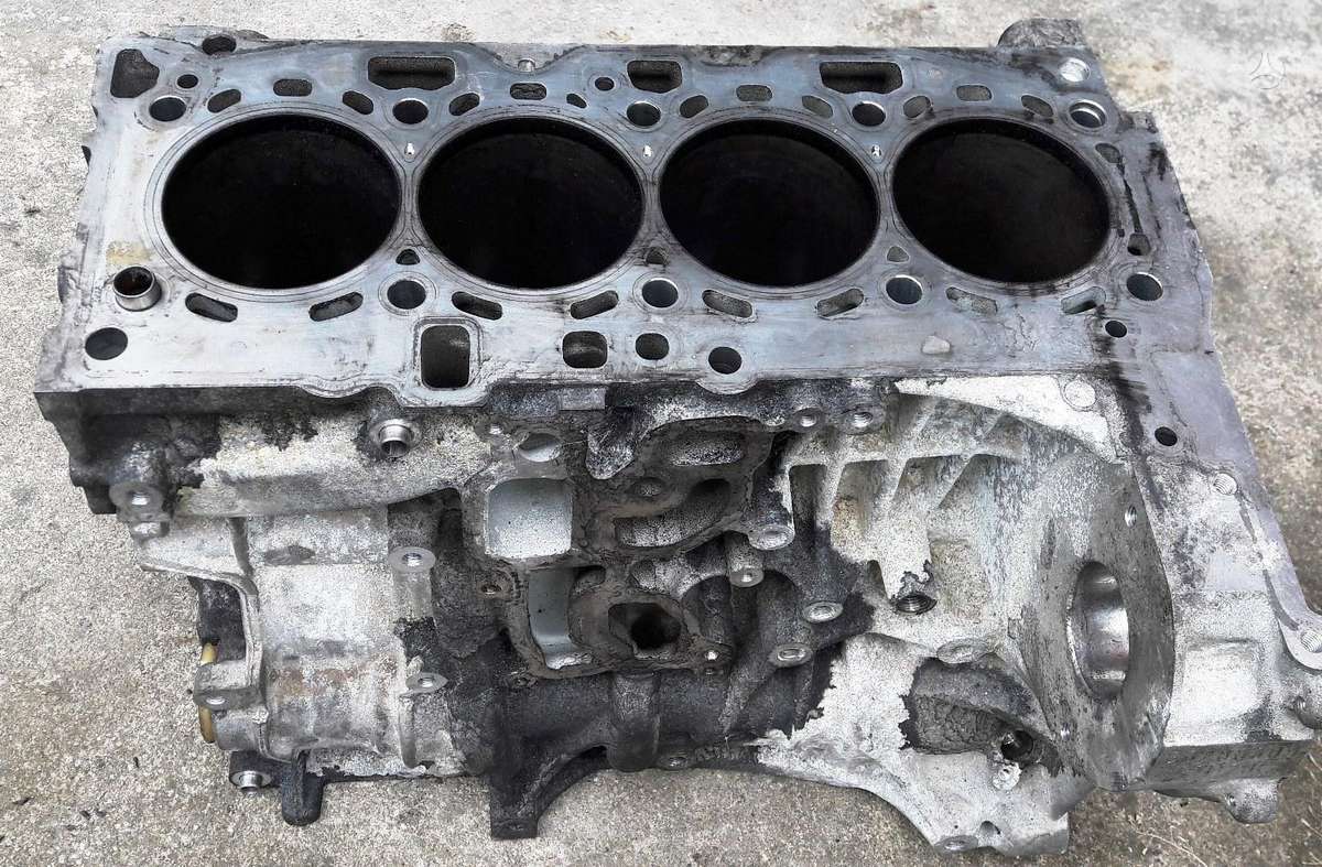 BMW 5 serija, N47D20C, детали двигателя