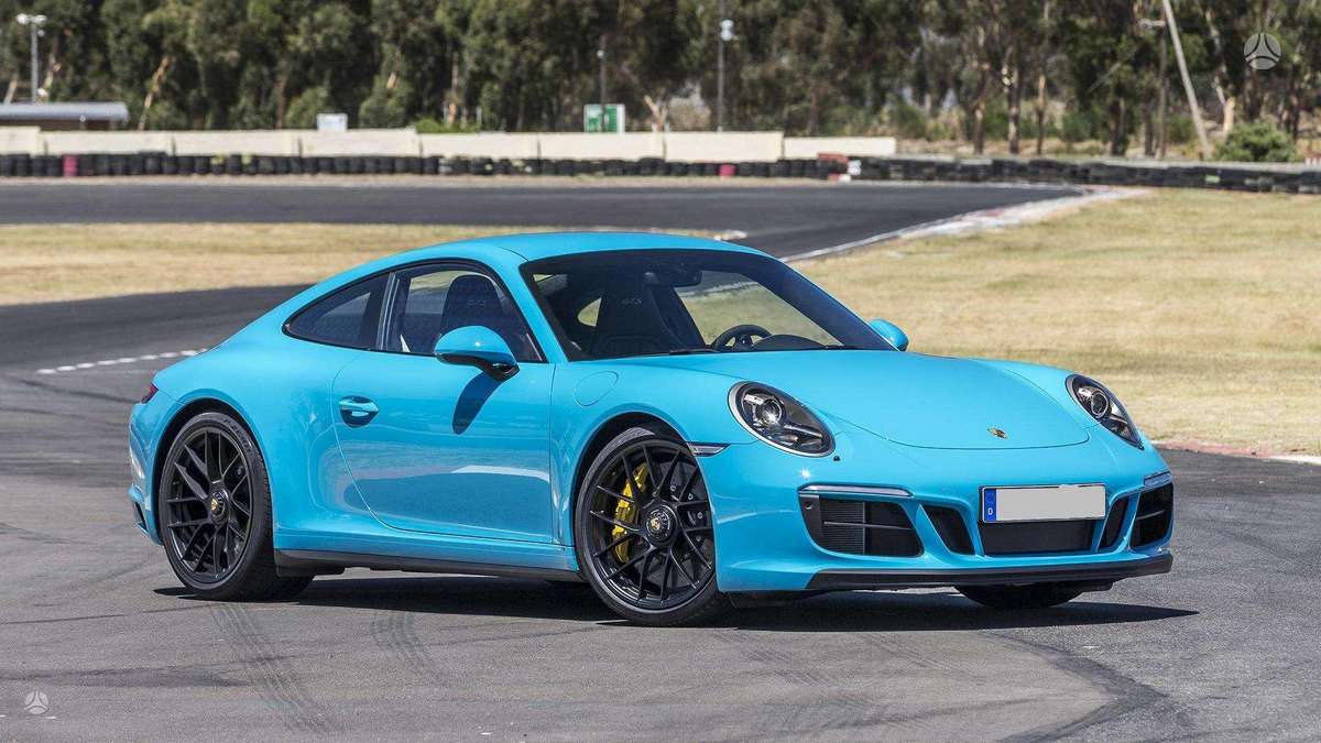 Porsche 911 dalimis