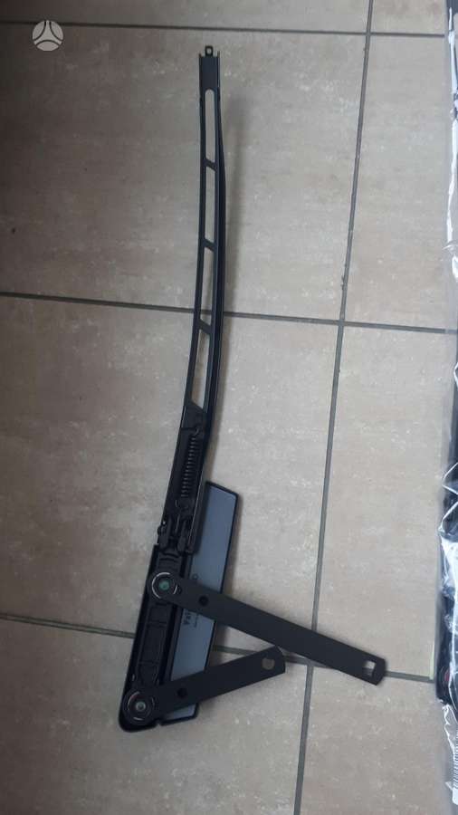 Audi Q7 windshield wipers
