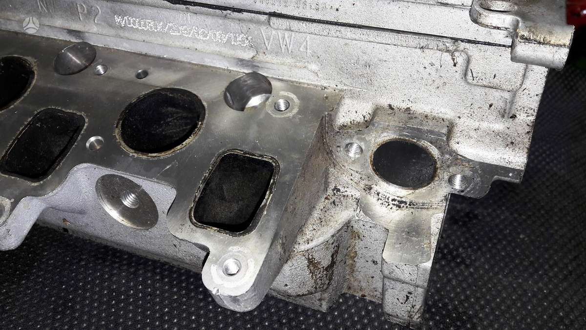 Audi A3, 03L103373J, dzinēja detaļas