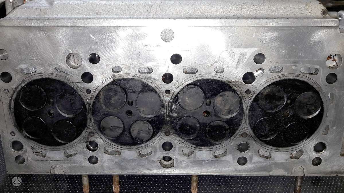 Audi A3, 03L103373J, dzinēja detaļas