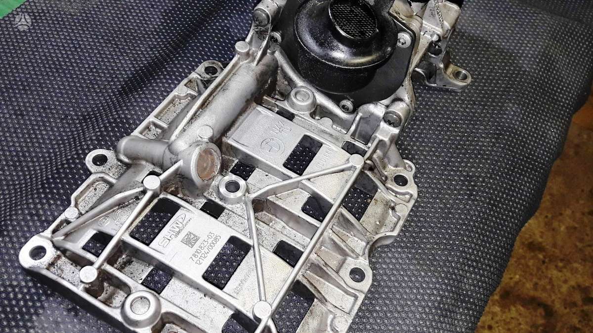 BMW 5 serija, N47TU, детали двигателя